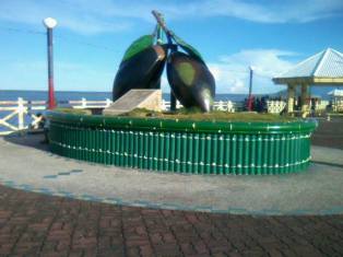 Newly repainted pili landmark at Sorsogon City Baywalk Photography by Kahren Ricafort